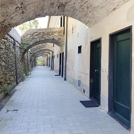 Santuario Ns Soviore Cinque Terre Монтероссо-аль-Маре Экстерьер фото